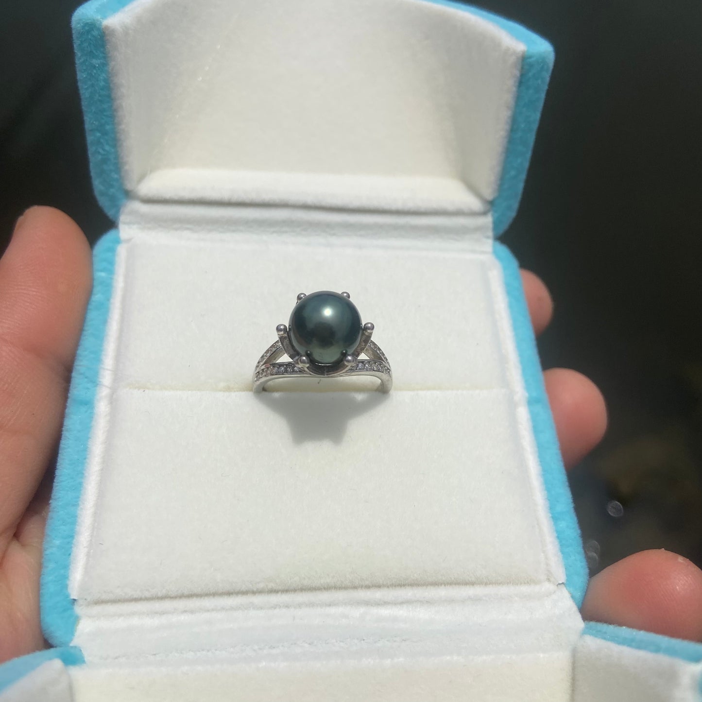 R80 S925 Black tahitian ring USD120