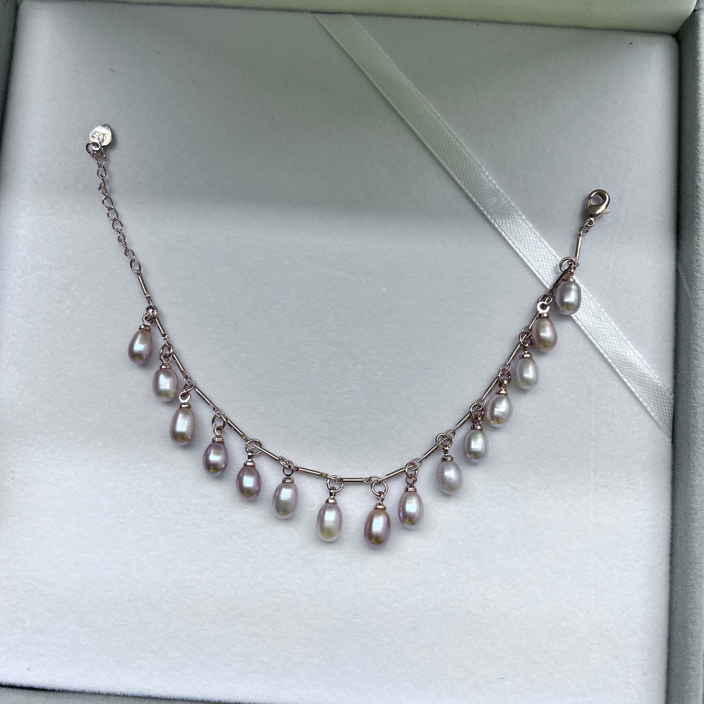 (B010) TASSELS bracelet