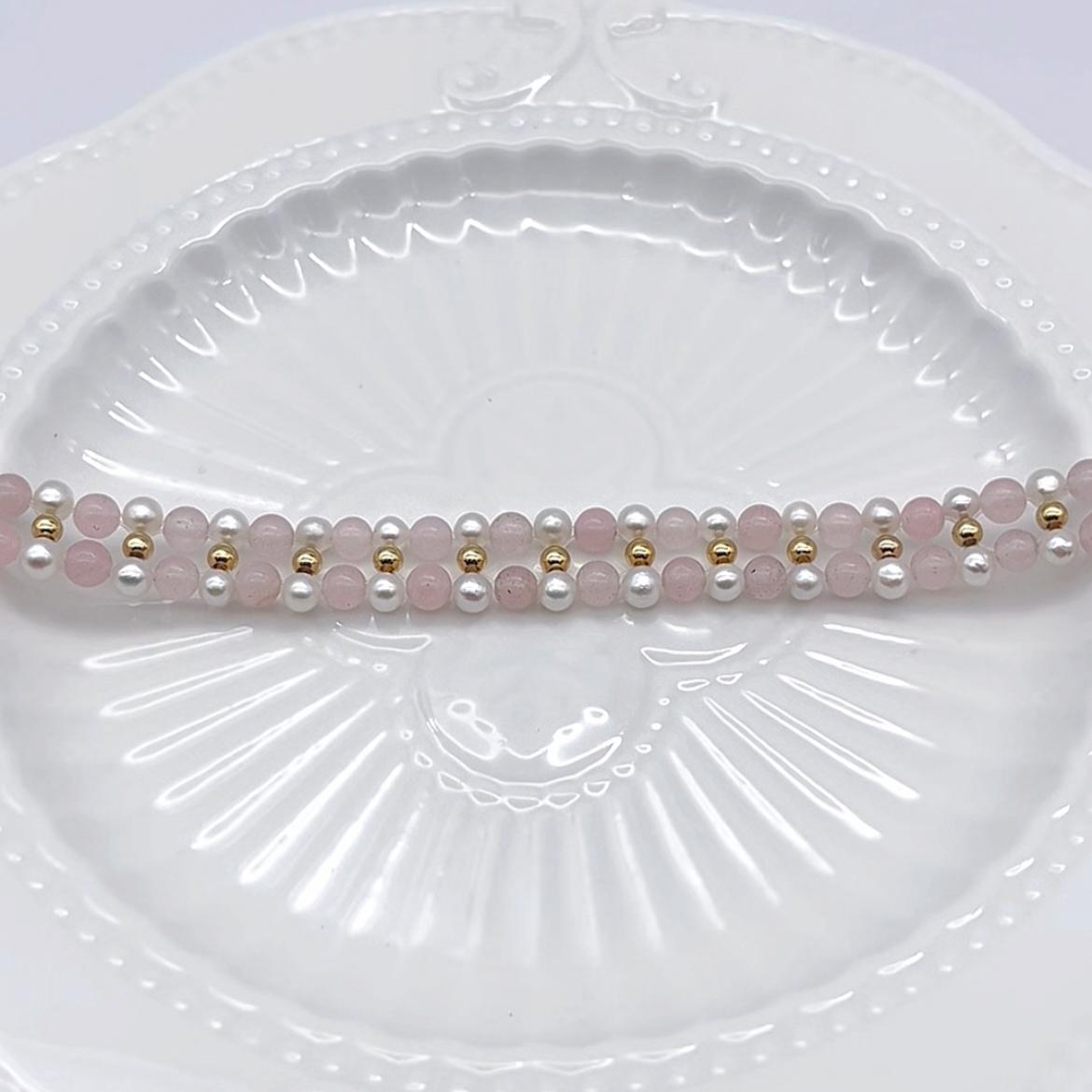 (B015) Rose quartz akoya pearl bracelet