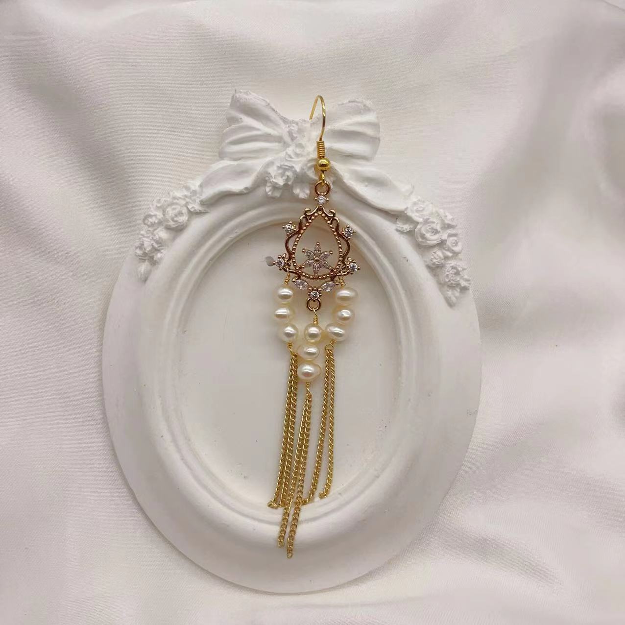 (E039)Tassel stud earrings A1-9