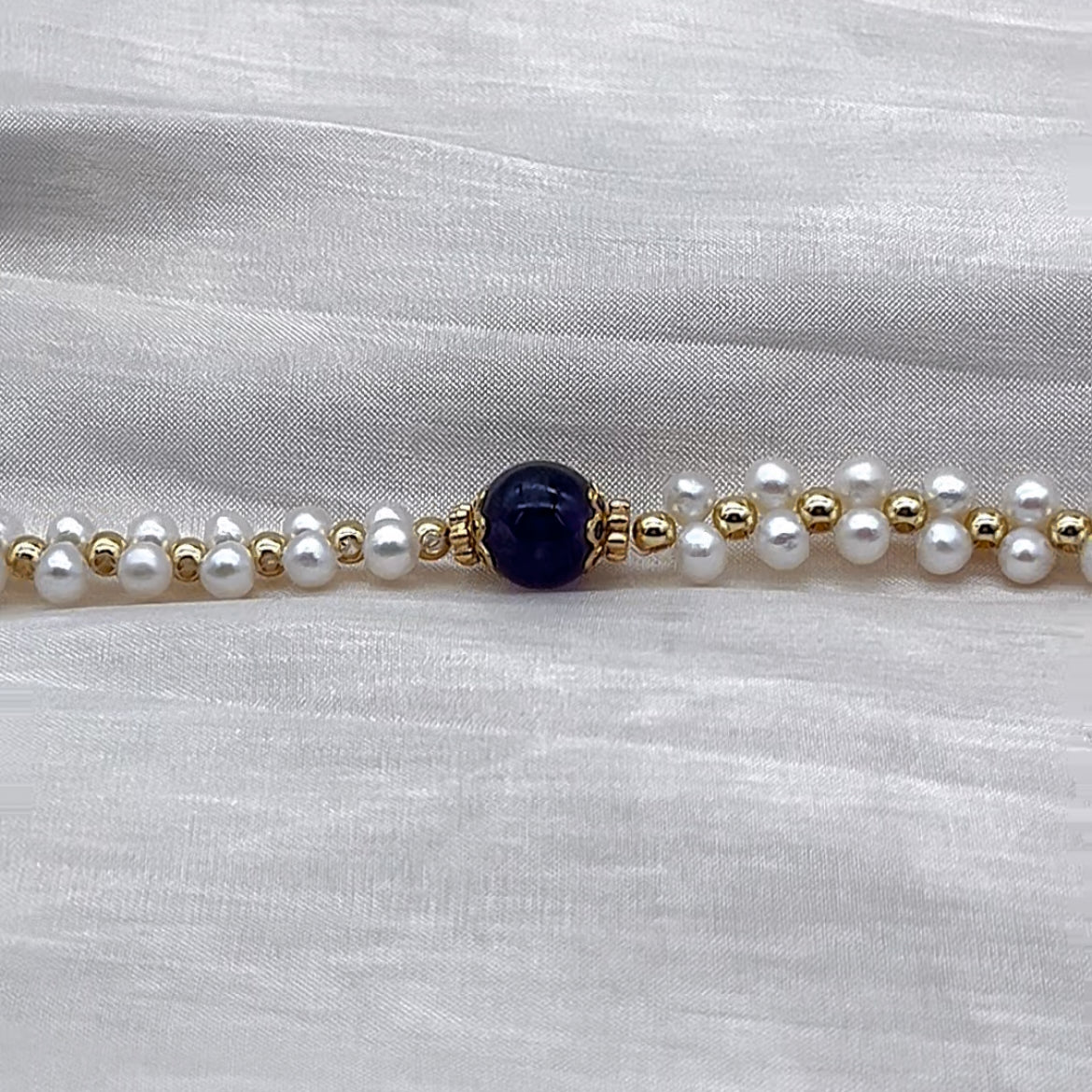 (B070) Amethyst with  akoya pearl bracelet