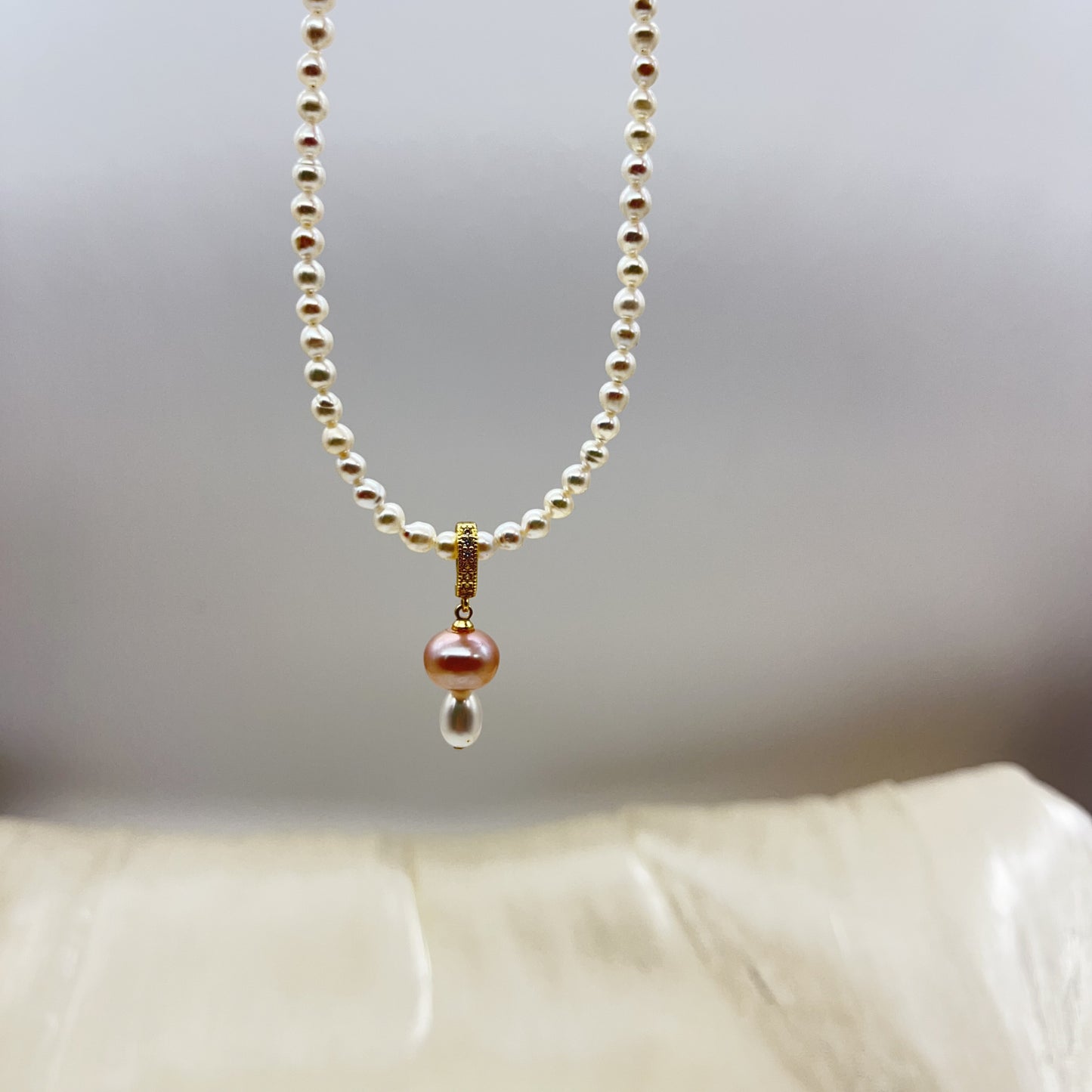 (P011) mushroom pearl pendant