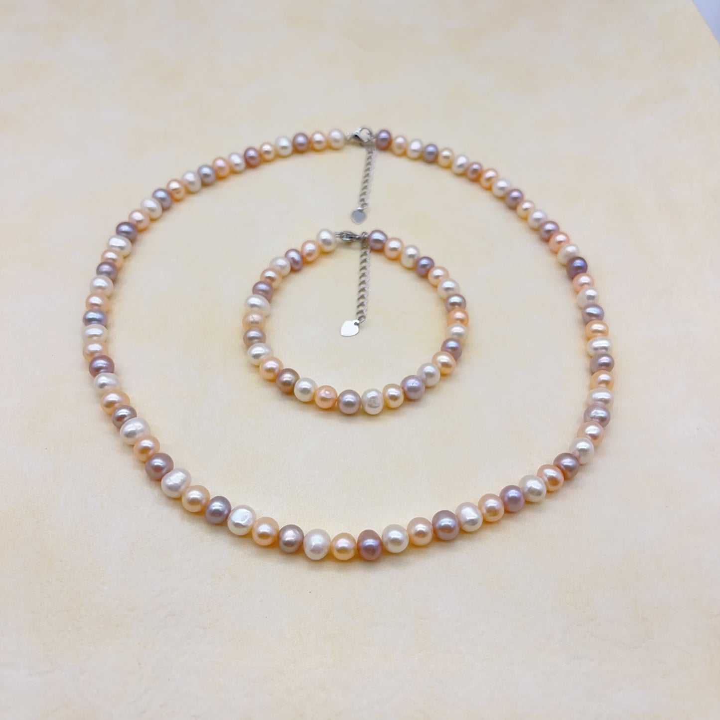 (J014)  Necklace and bracelet  rainbow set