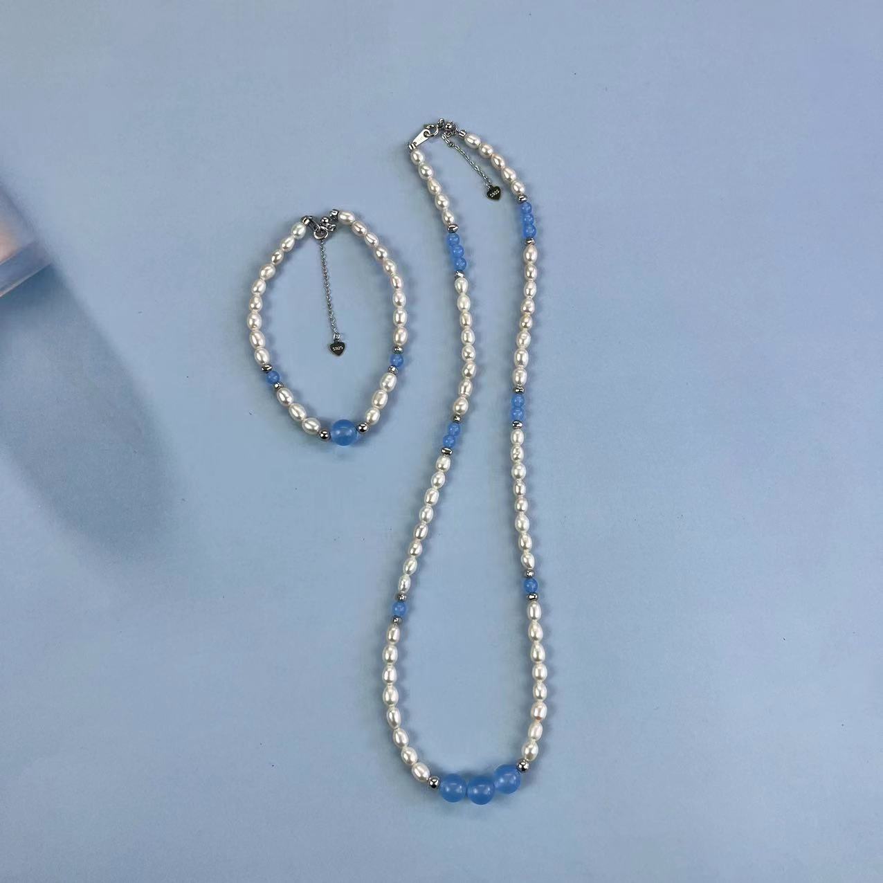 (J013)  S925 Silver Aquamarine Pearl set