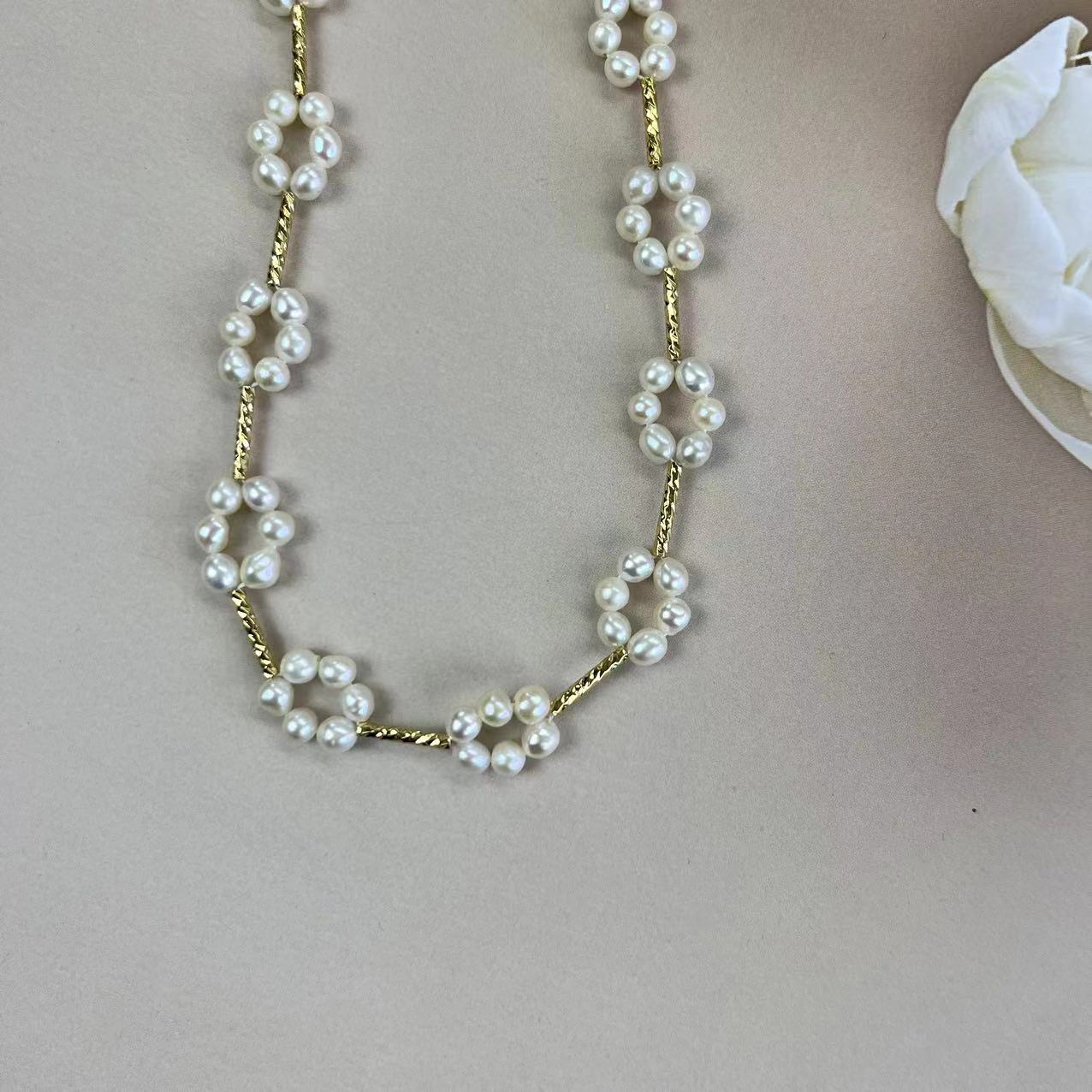 (N100)Pearl woven flower necklace