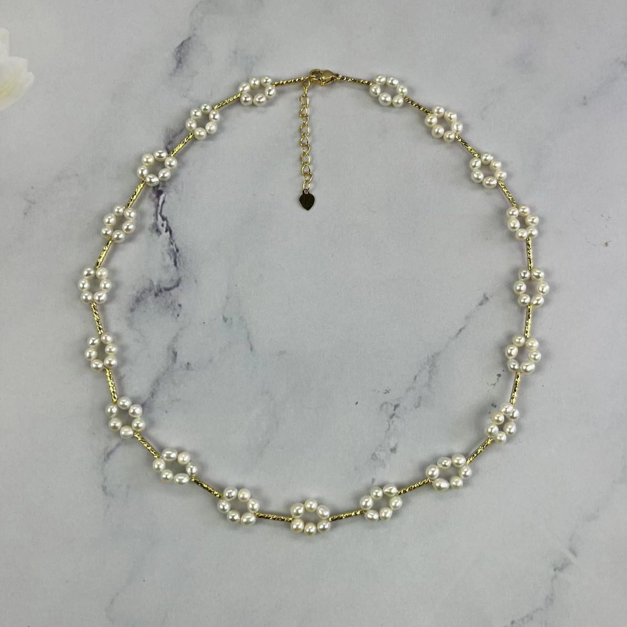 (N100)Pearl woven flower necklace
