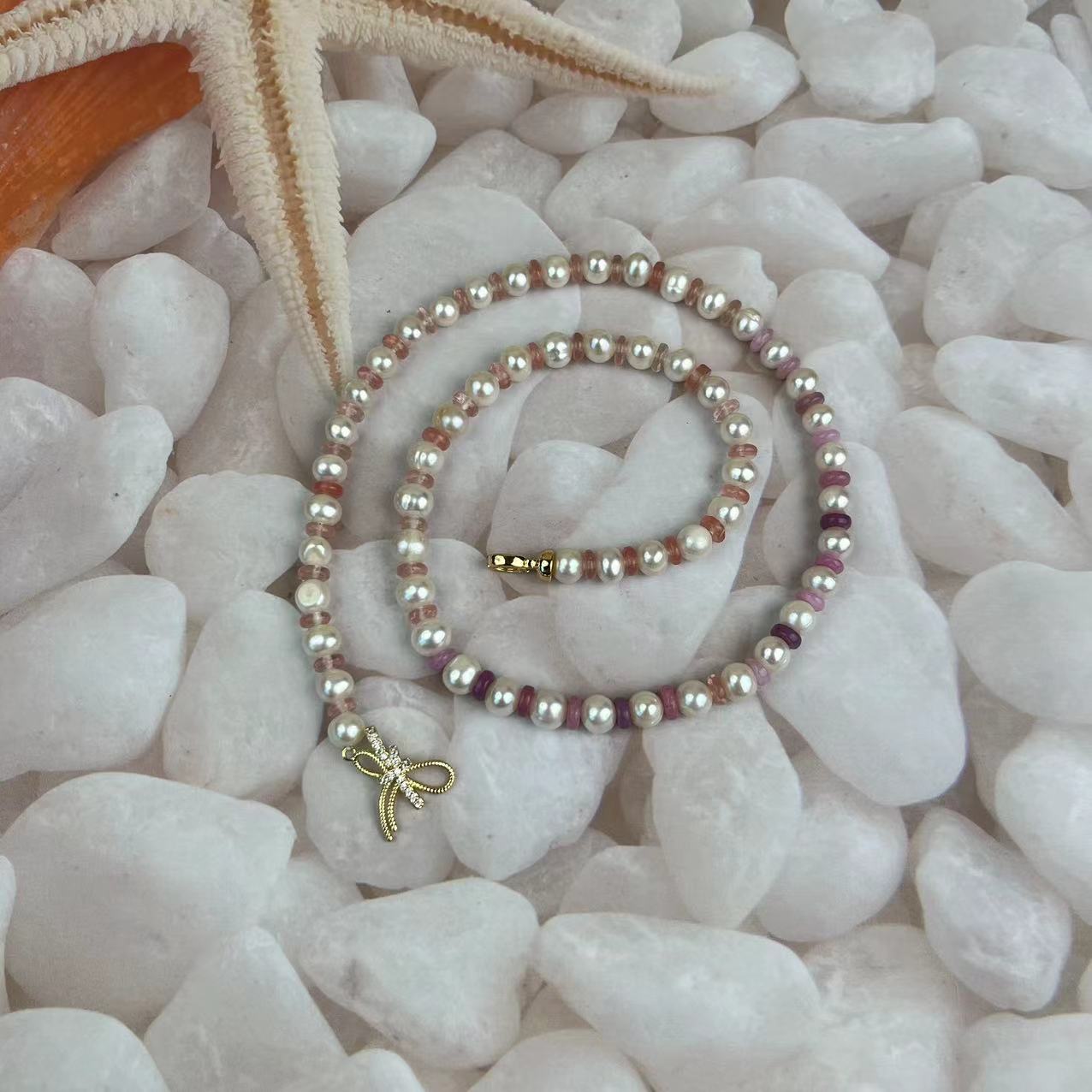 (N077)Pearl and crystal long necklace