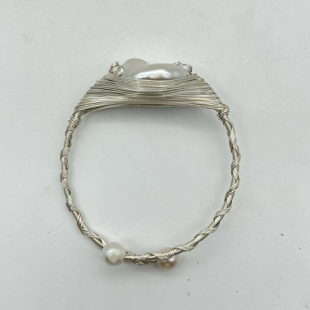 (B032) Legendary Baroque Bangle