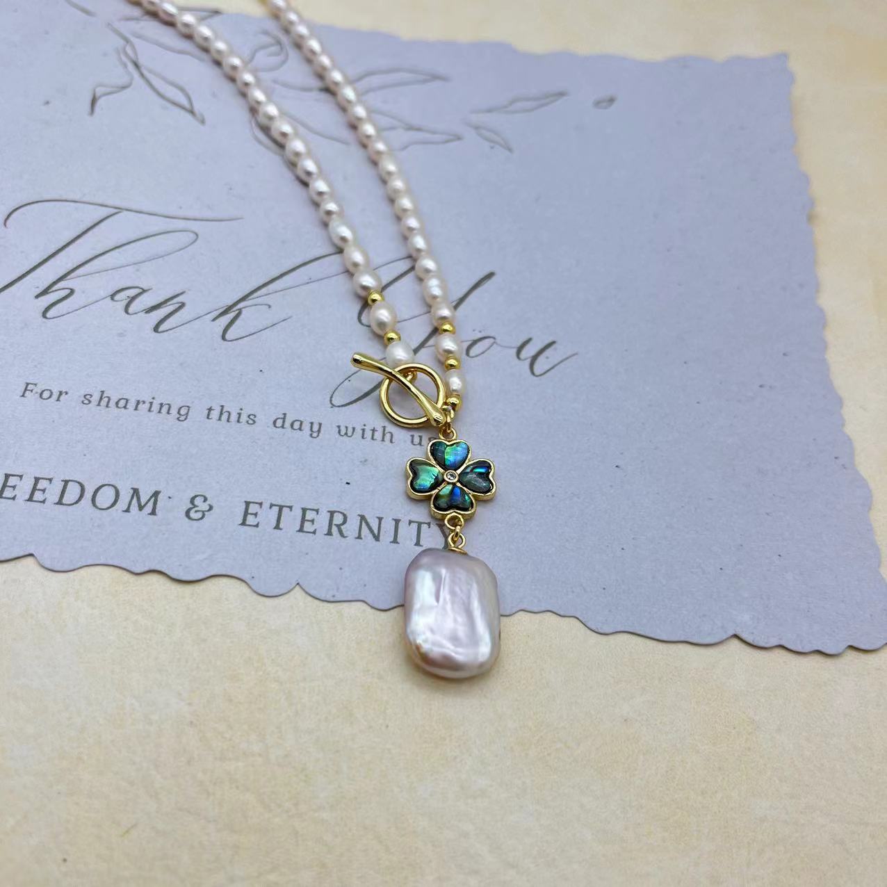 (N043)Freshwater pearl abalone shell pendant necklace
