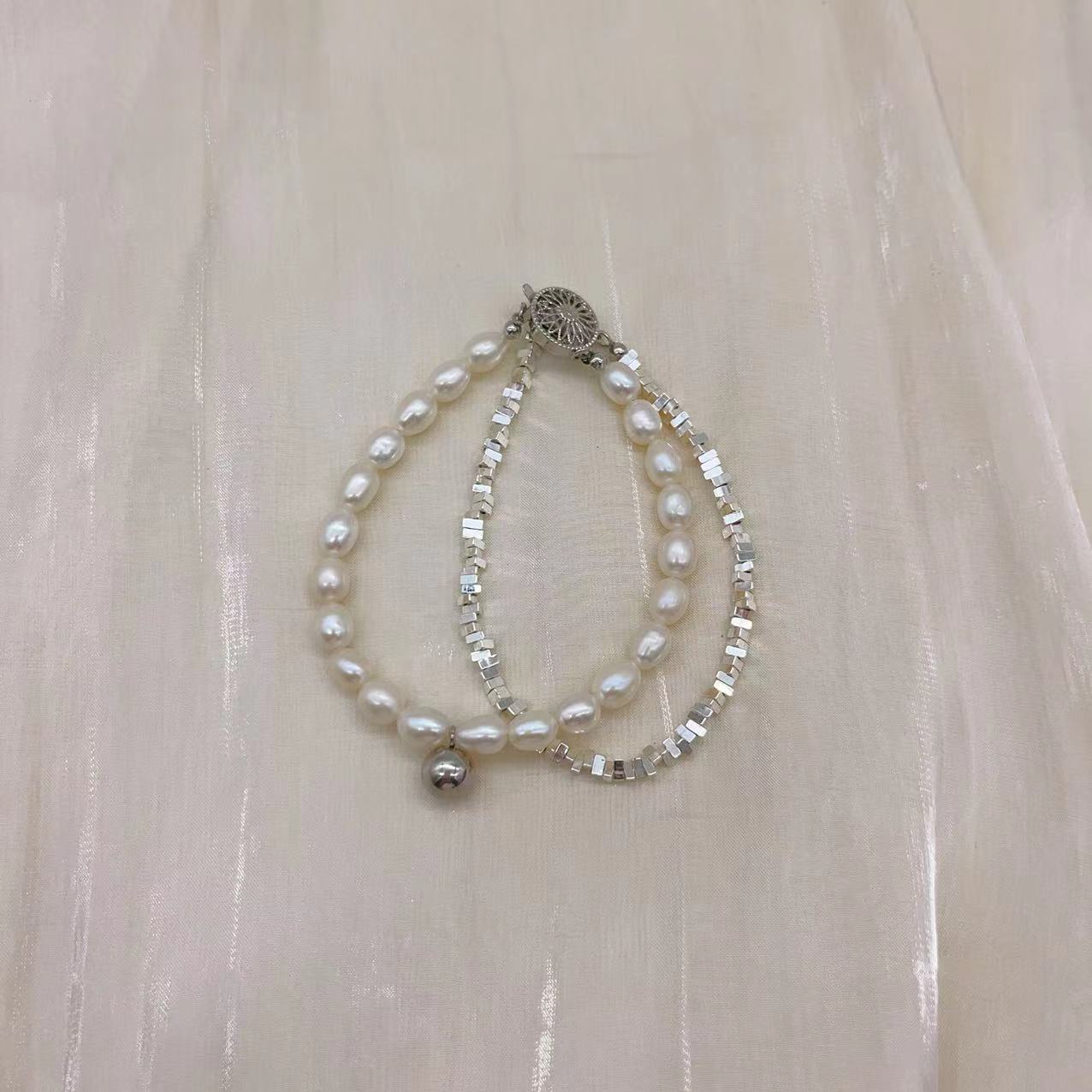 (B050) Double-deck Double pearl and keshi bead bracelet