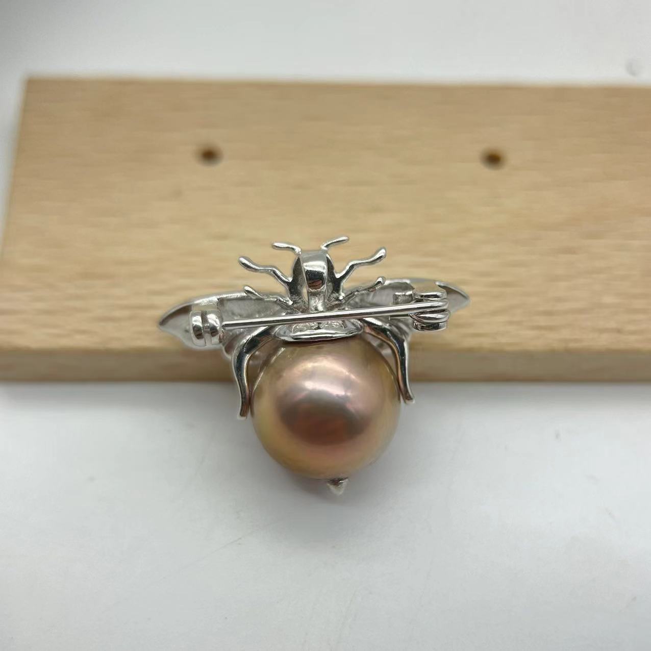 S925 Silver Edison bubble Bee Pendant