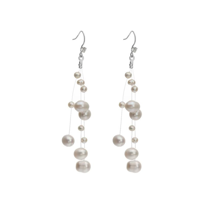 (E038) Babysbreath  pearl earrings