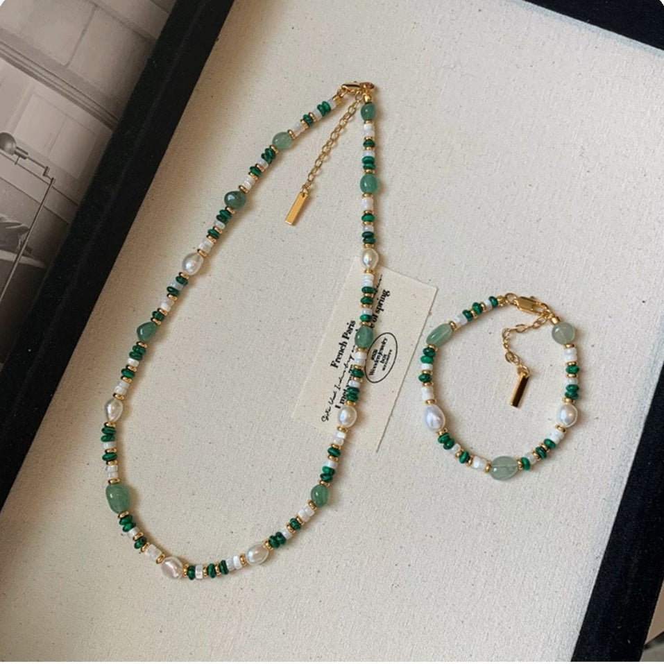(J006)  Malachite pearl set/necklace & bracelet
