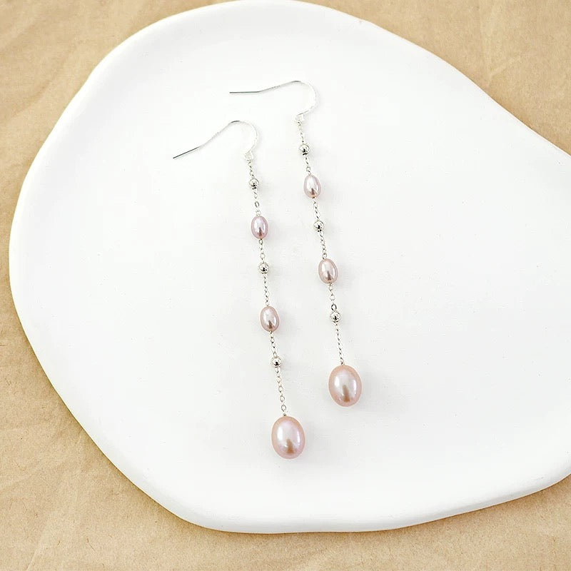 (E072) Pearl sterling silver stud earrings