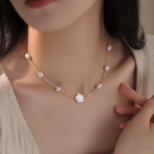 (N107)Rose pearl necklace/babybreath pearl necklace