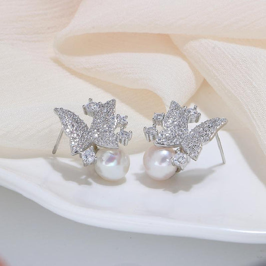 (E071) Full of diamond butterfly pearl earrings
