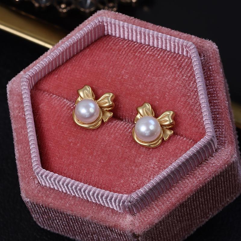 (E037) Bow pearl stud earrings