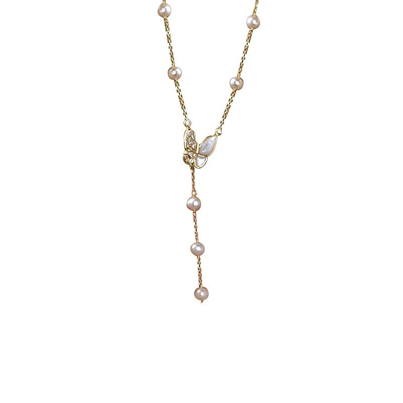 (N023)Butterfly pearl necklace/Dainty Pearl Necklace