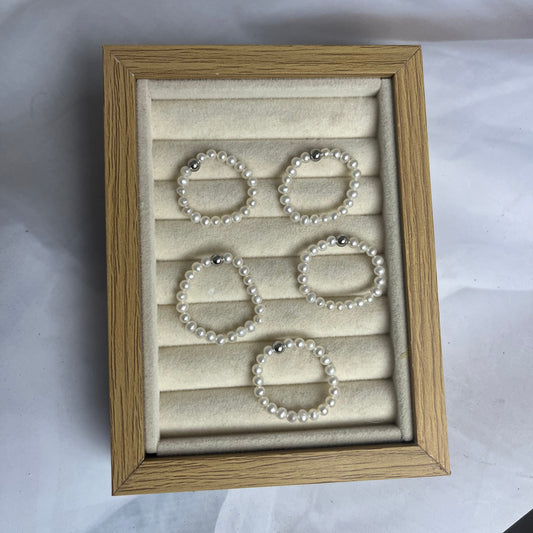 elastic string pearl rings