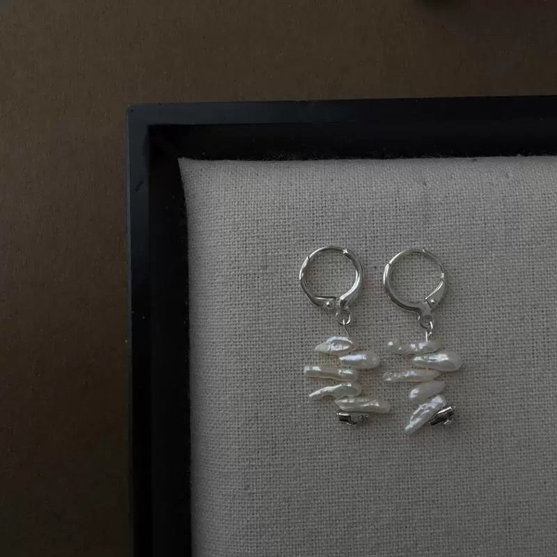 (E051) Baroque Pearl earrings S925