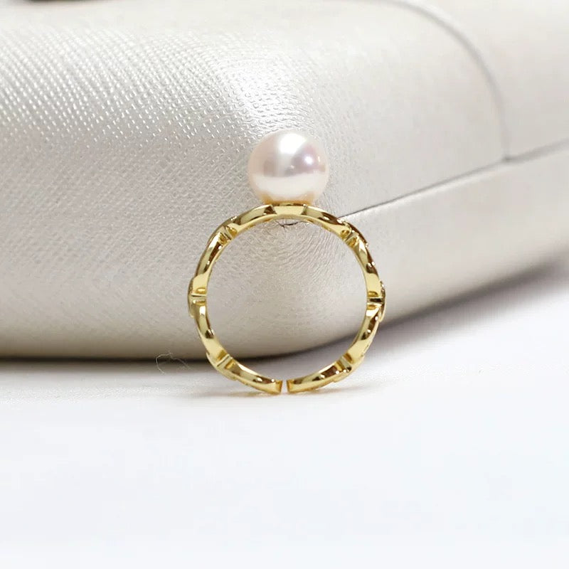 (R005)  Pig nose pearl ring  S925
