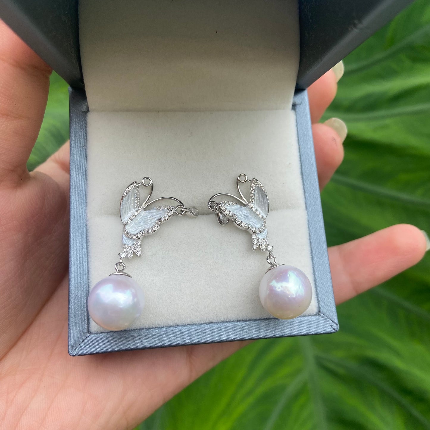 E49 S925 butterfly earring