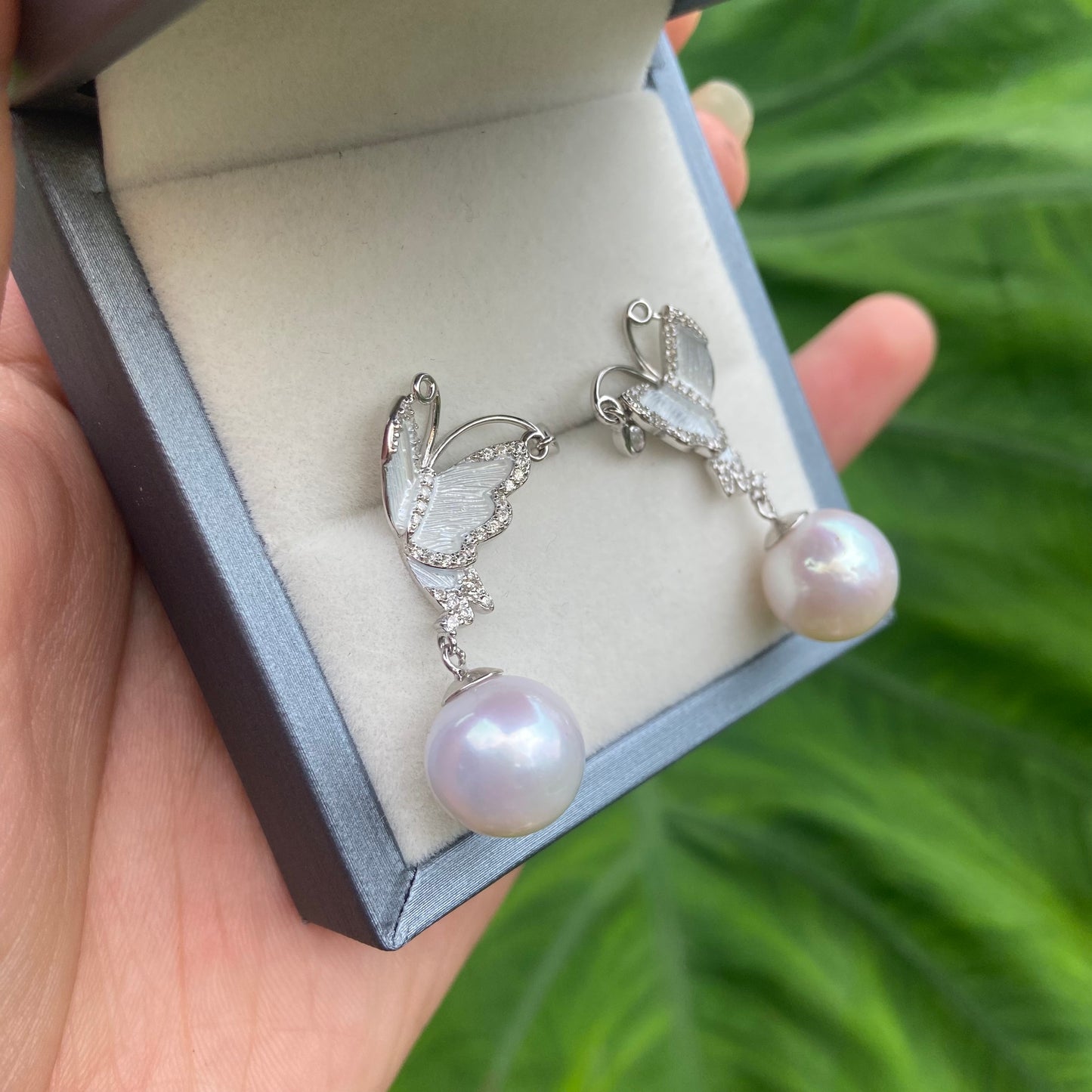 E49 S925 butterfly earring