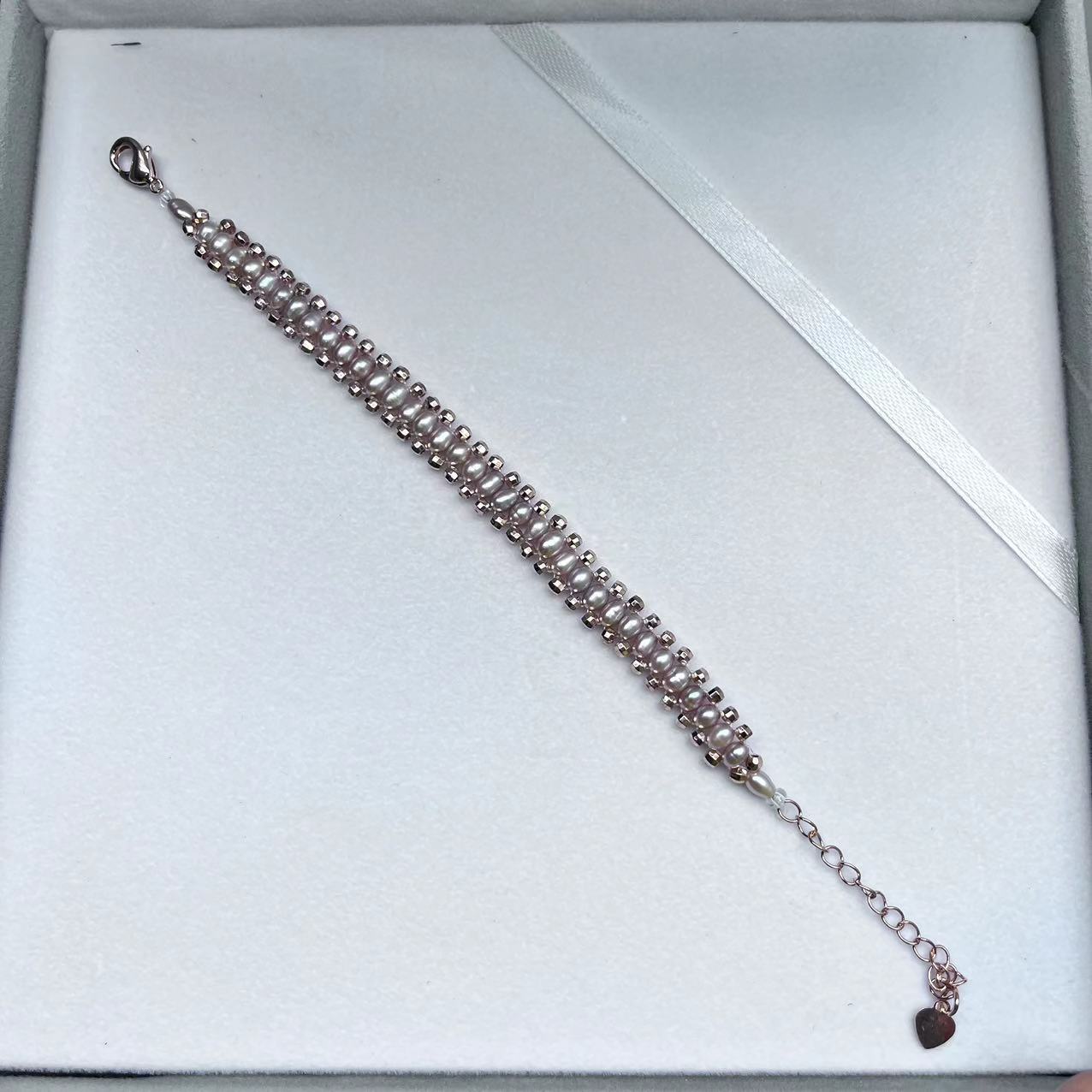 (B004) Woven bracelet