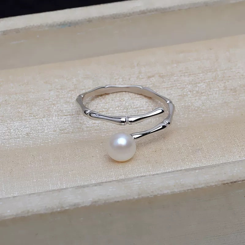 (R006)  Bamboo pearl ring  S925
