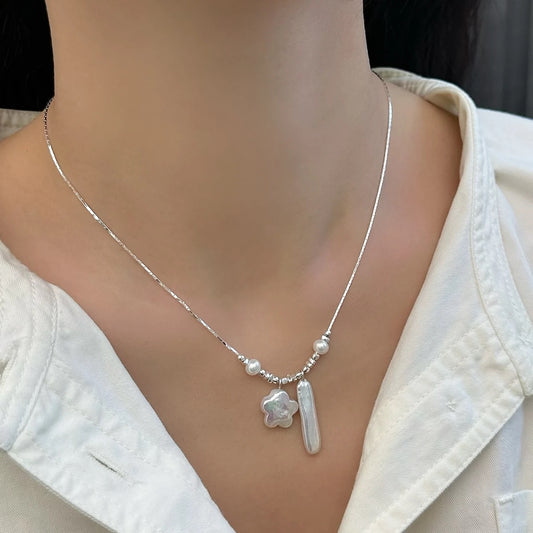 Star and silver bar pendant