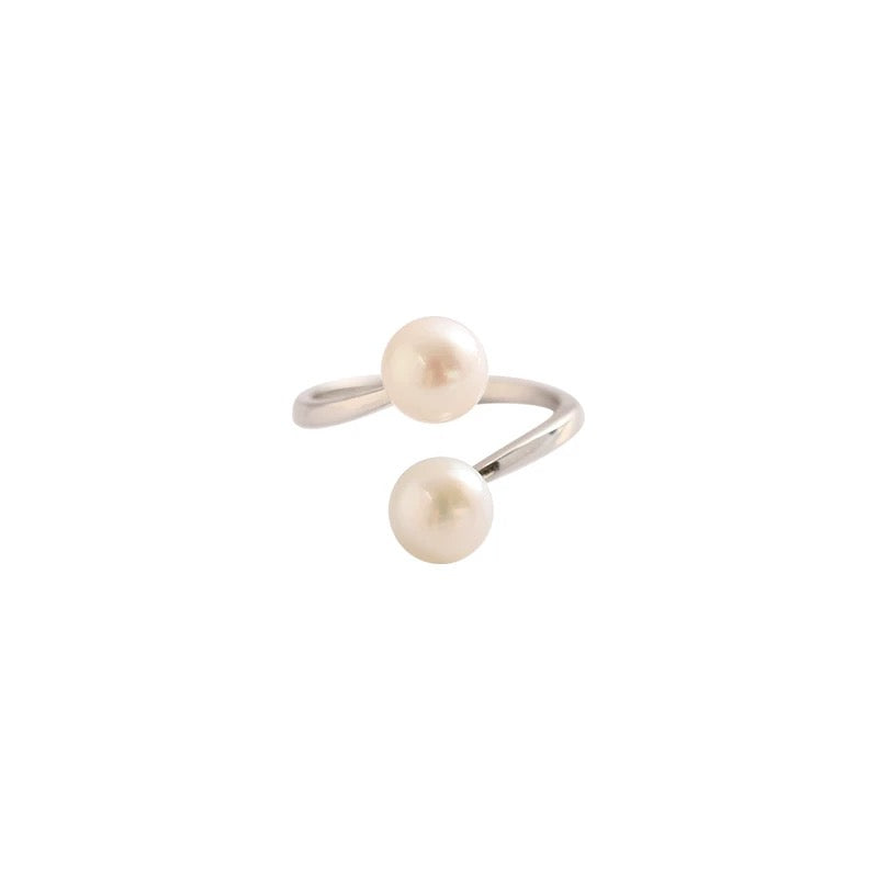 (R004)  White pearl ring  S925