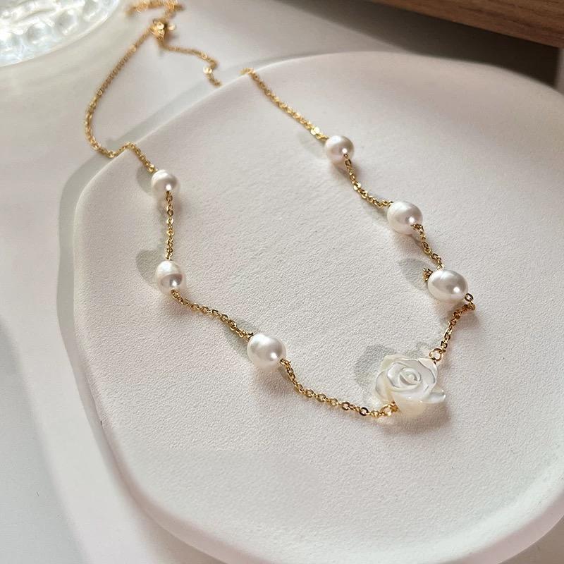 (N107)Rose pearl necklace/babybreath pearl necklace