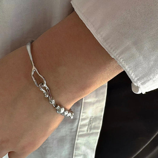 (B067) Baroque pearl bangle