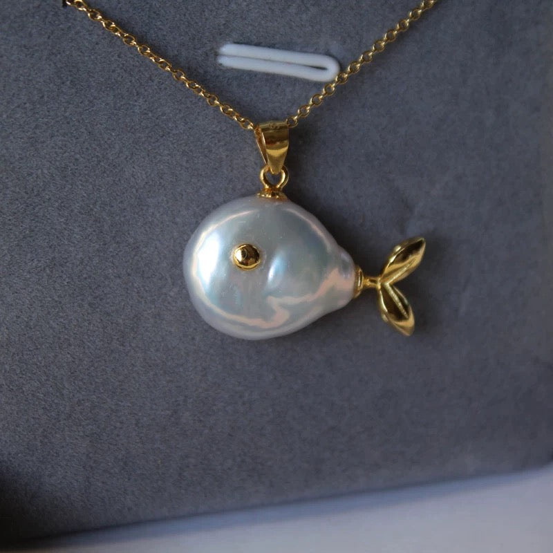 (P005) Button shape pearl pendant/small fish pendant/S925 (P101)