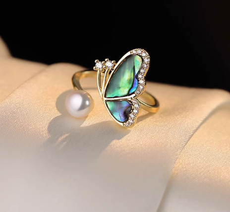 (J011)  Butterfly freshwater pearl set/pendant & stud &  ring