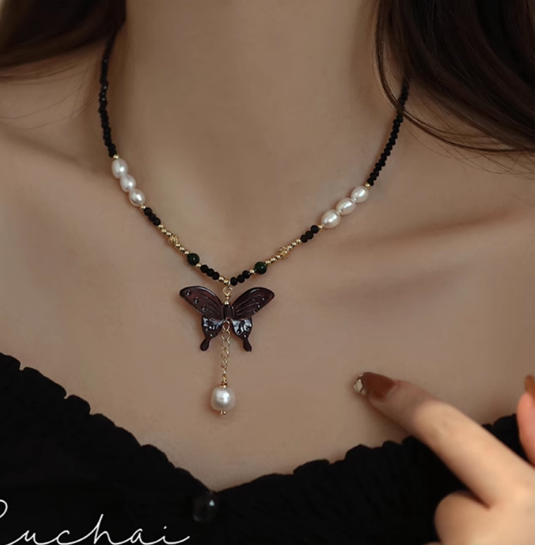 (N015)Black butterfly pearl necklace/Freshwater Pearl Necklace