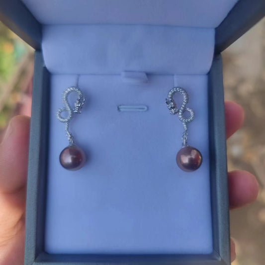 E54 Dragon earring 75USD