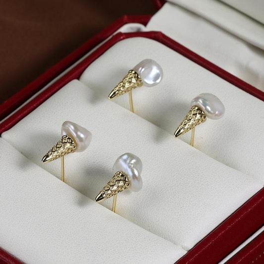 (E068)  Sweet French ice cream pearl stud earrings