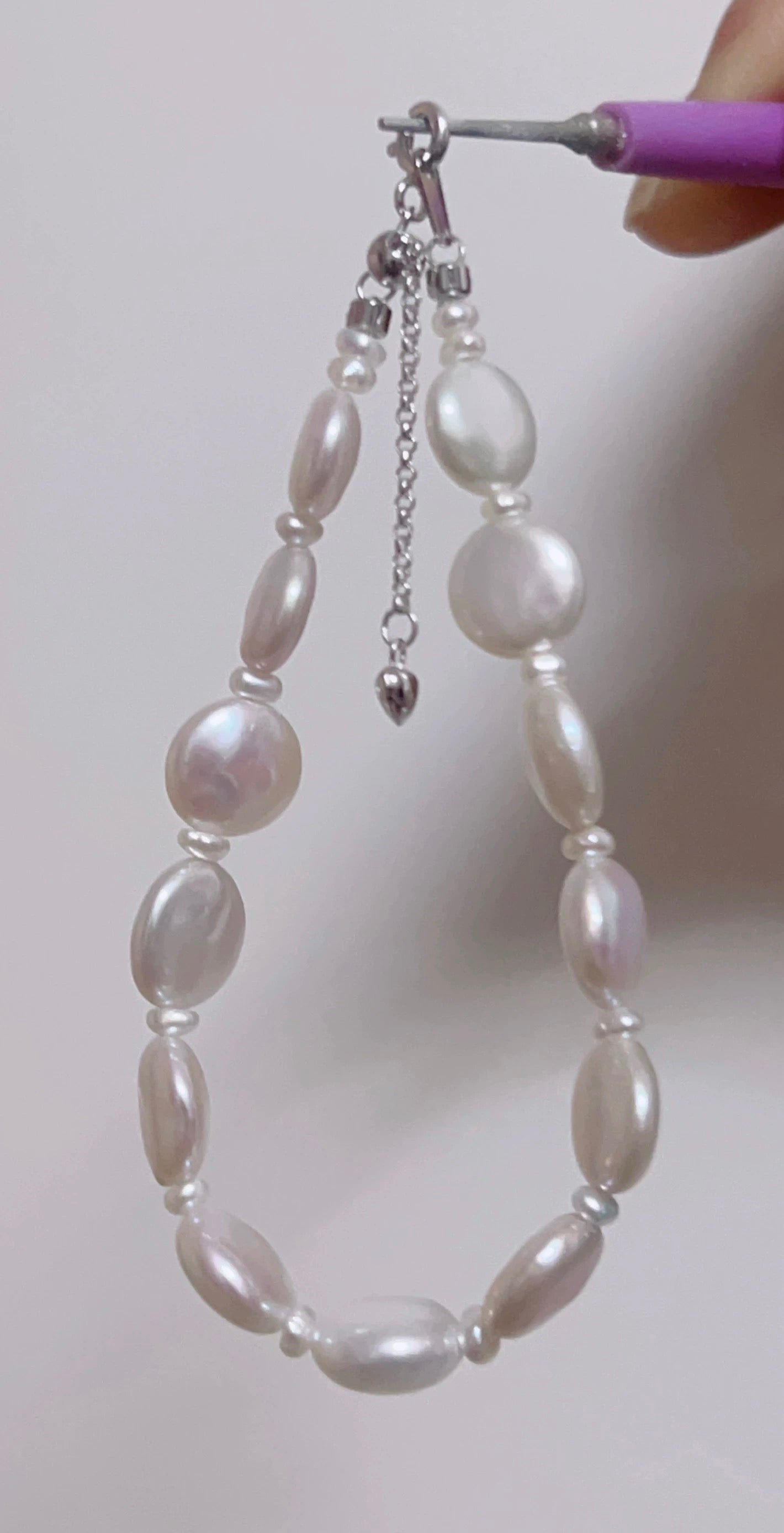 (B068) Aurora Button Pearl bracelet/Light of Refinement