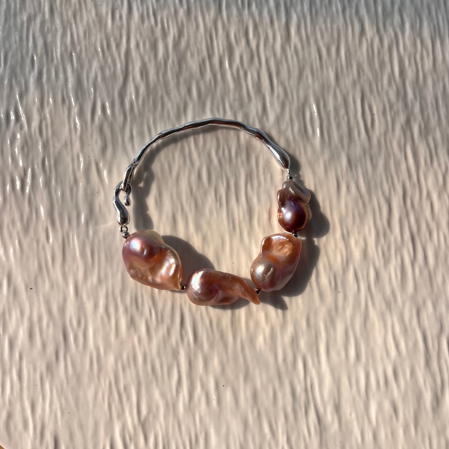 (B031) Legendary bangle