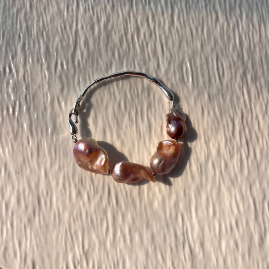 (B031) Legendary bangle