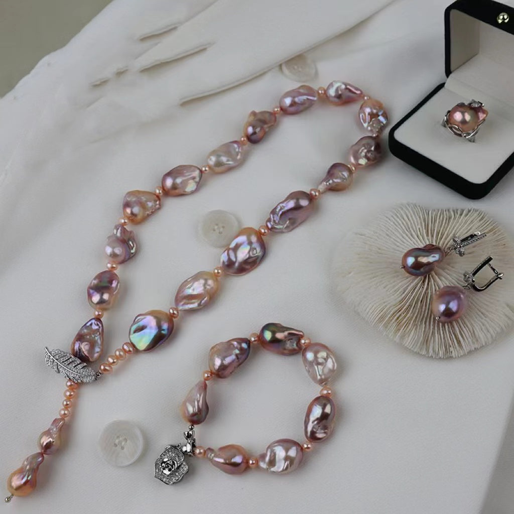 (J040)   Legendary Baroque pearl--necklace & bracelet & Ring