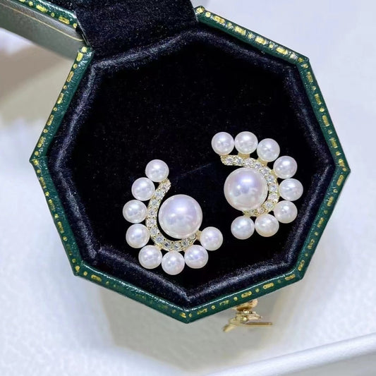 (E018)  Pearl earrings