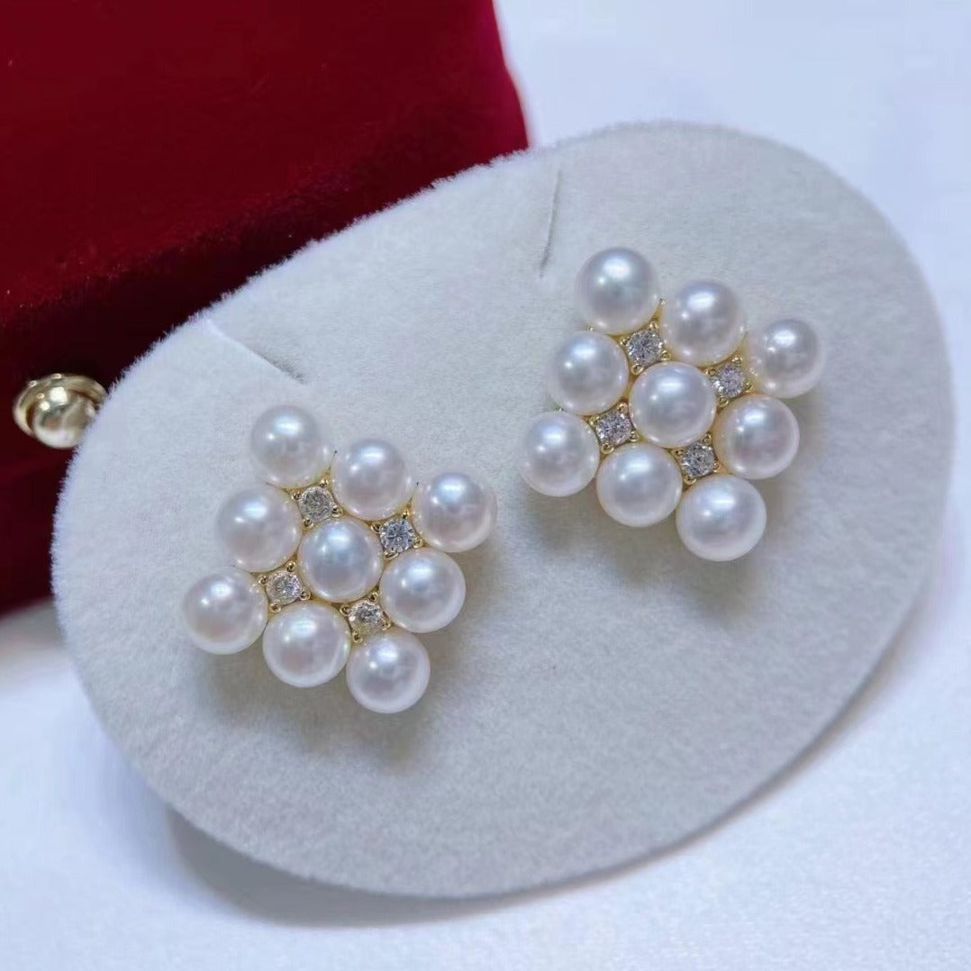 (E017)  Pearl  earrings