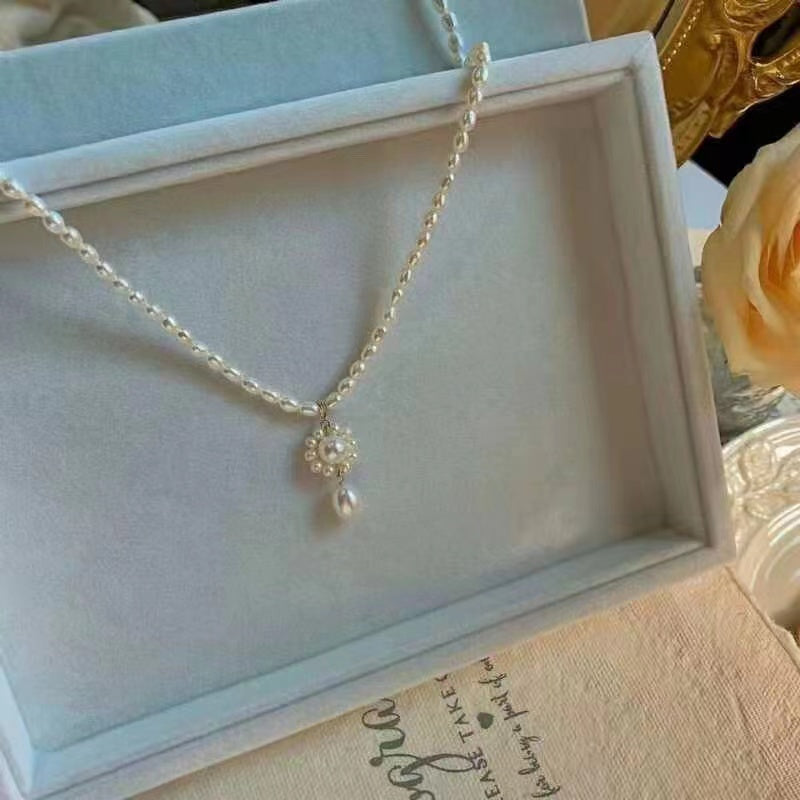 (J051)   Flower set--necklace & Earrings