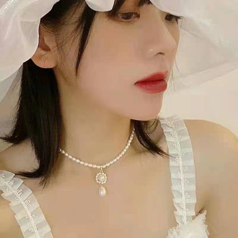 (J051)   Flower set--necklace & Earrings