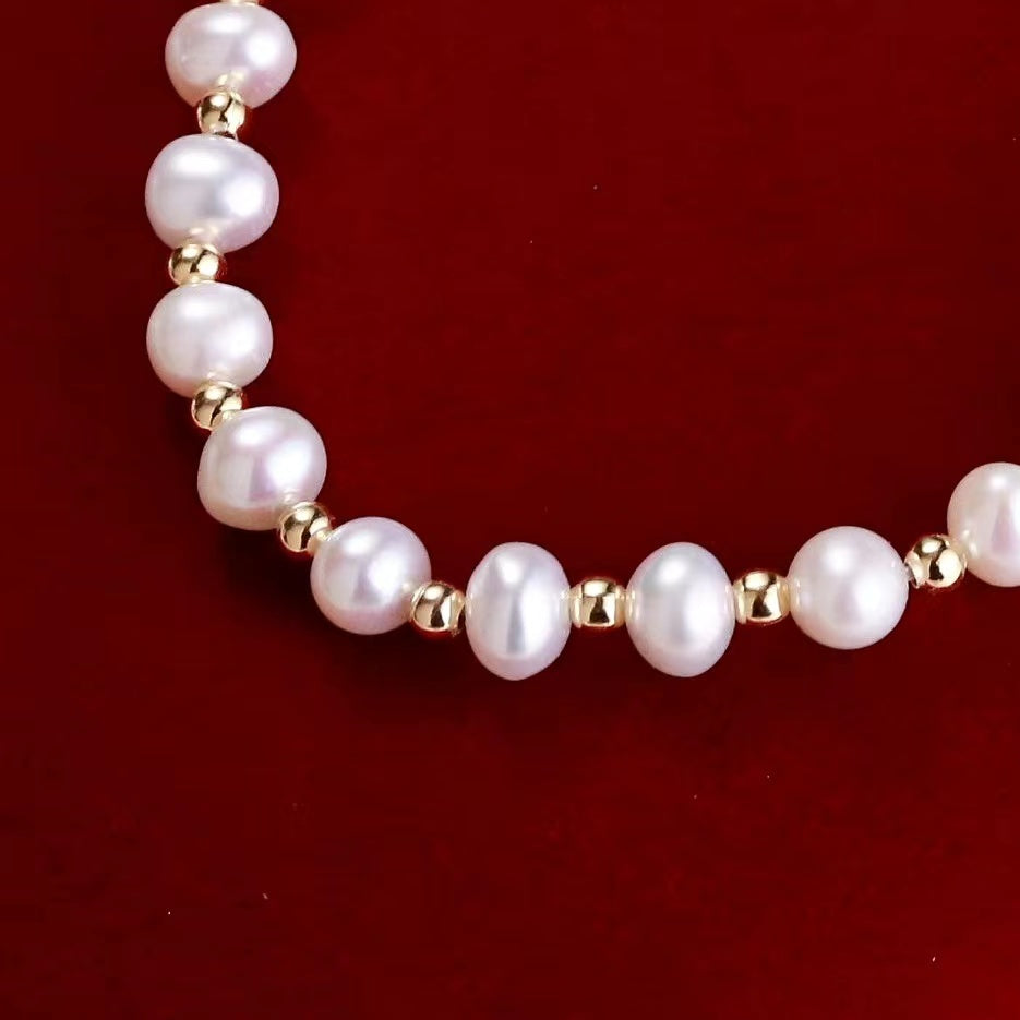 (B009) White  pearl bracelet