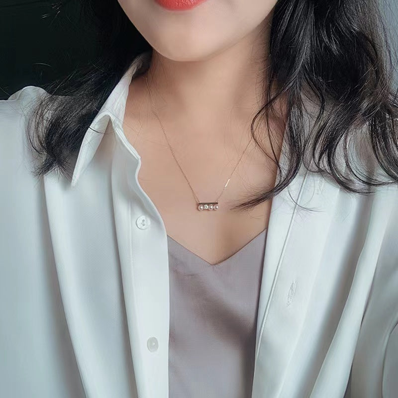 (P031) three pearls pendant