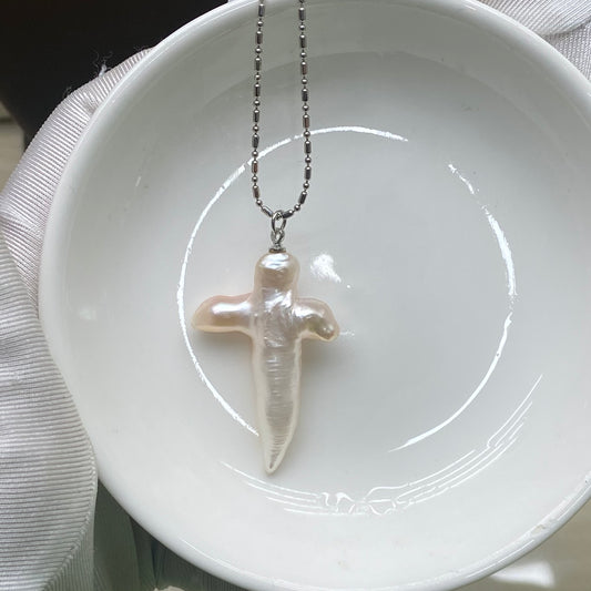 (P025) Cross Pendant