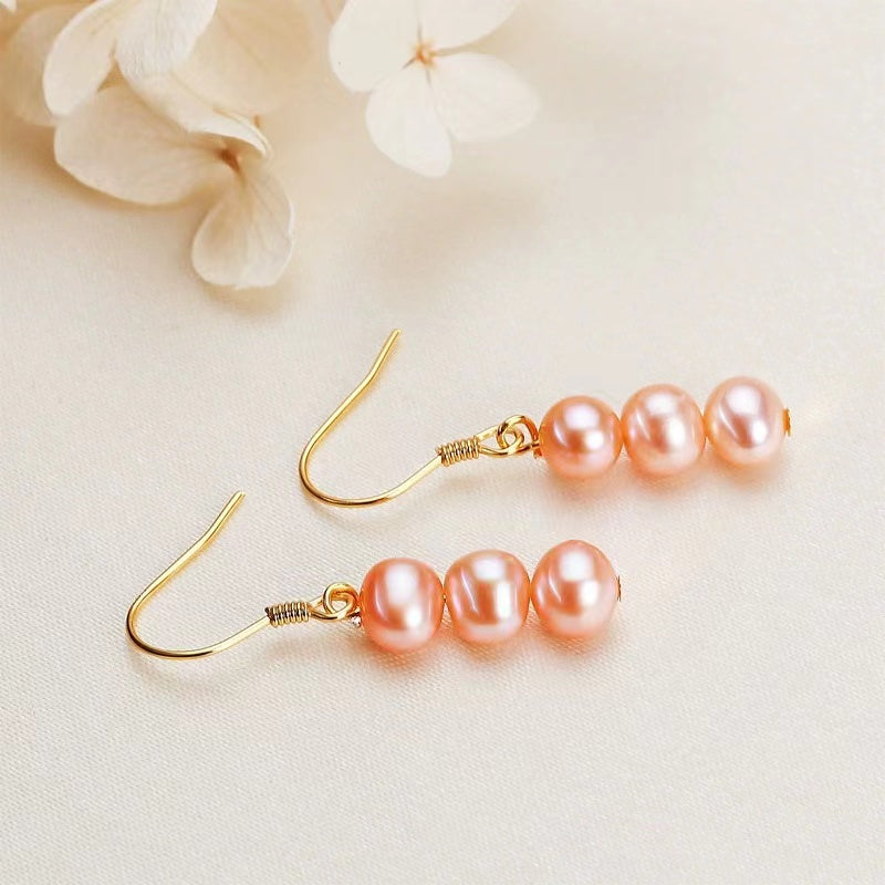 (E021)  Pearl earrings